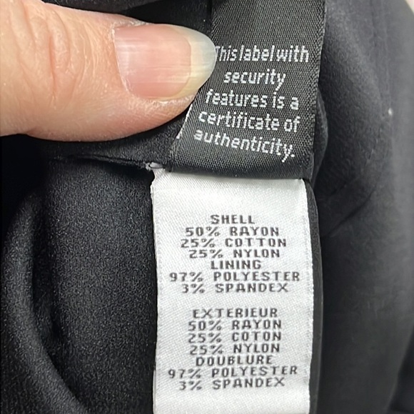 DIANE VON FURSTENBERG Gadie Dark Romance Black Lace Keyhole Party Blouse SZ 4 - Picture 13 of 16